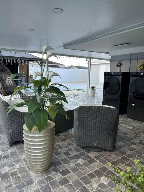 367 W 33rd St, Hialeah, FL 33012 photo 8