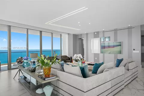 18975 Collins Ave #5200, Sunny Isles Beach, FL 33160