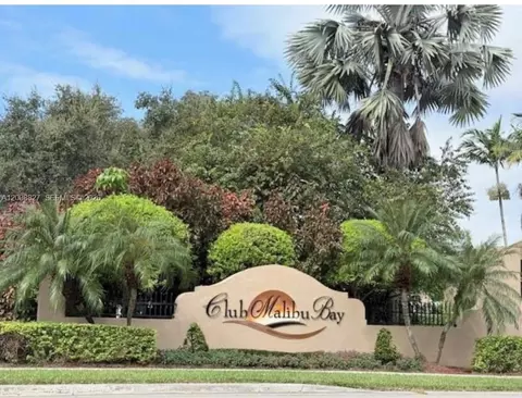 1575 NE 33rd Ave #106-9, Homestead, FL 33033
