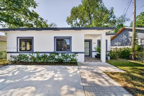 1864 NW 84th St, Miami, FL 33147