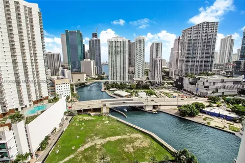 92 SW 3rd St #2510, Miami, FL 33130