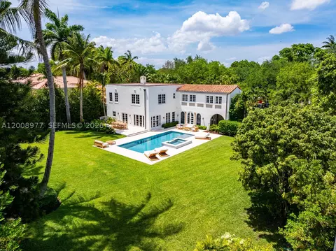 1228 Alhambra Cir, Coral Gables, FL 33134