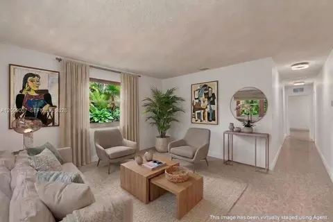 7840 SW 67th Ave, South Miami, FL 33143