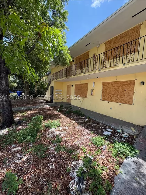 1198 NW 61st St, Miami, FL 33127