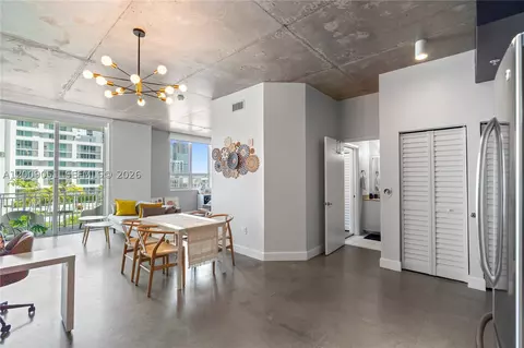 2275 Biscayne Blvd #802, Miami, FL 33137
