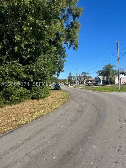 6537 NW Chugwater Cir, Port St Lucie, FL 34983