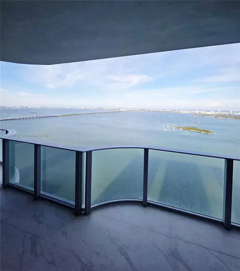 700 NE 24 St #3903, Miami, FL 33137