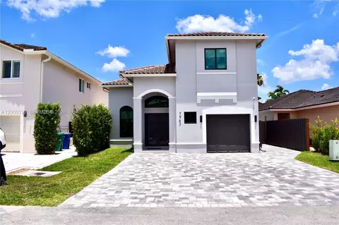 7963 NW 195th Ter, Hialeah, FL 33015