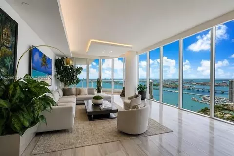 2020 N Bayshore Dr #3902, Miami, FL 33137