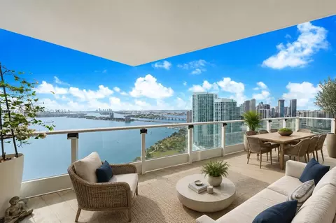 2020 N Bayshore Dr #3902, Miami, FL 33137