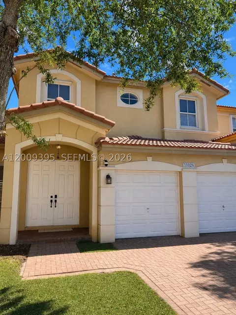 11028 NW 87th Ln, Doral, FL 33178