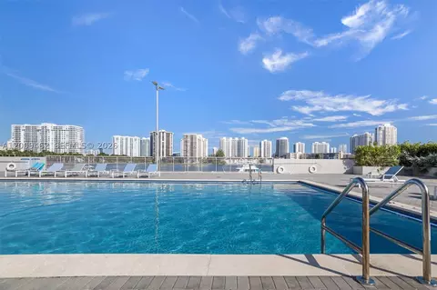 18071 Biscayne Blvd #802, Aventura, FL 33160