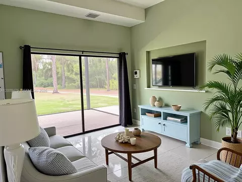 Living - 2363 NE 20 Th Ave, Naples, FL 34120 photo 1 of 1