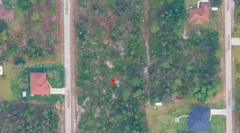 918 Columbus Ave, Lehigh Acres, FL 33972