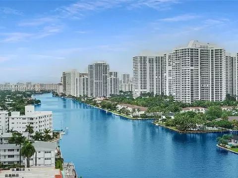 2017 S Ocean Dr #1206, Hallandale Beach, FL 33009