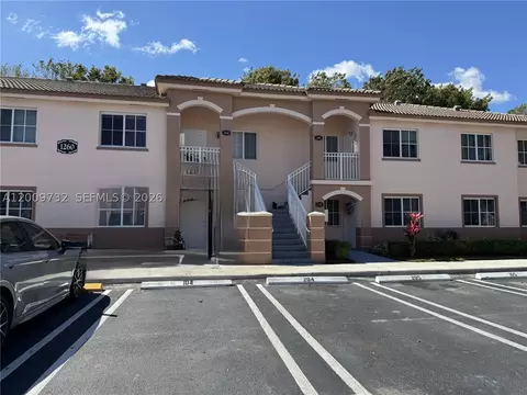 1260 SE 28th Ct #104, Homestead, FL 33035
