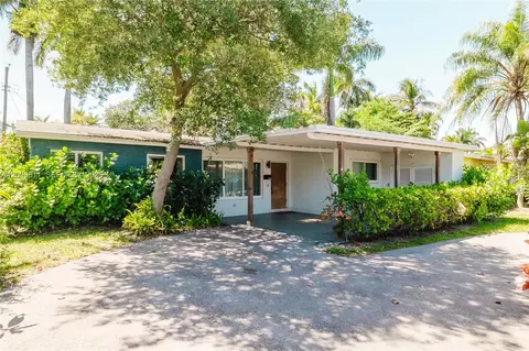1106 N 13th Ct, Hollywood, FL 33019