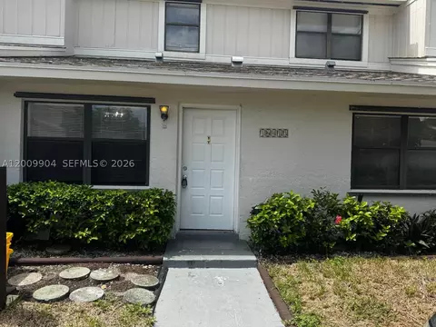 16413 Grape Way, Delray Beach, FL 33484