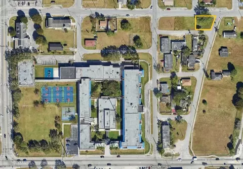 300 SW 6 St, Homestead, FL 33030