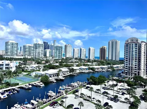 400 Kings Point Dr #1224, Sunny Isles Beach, FL 33160