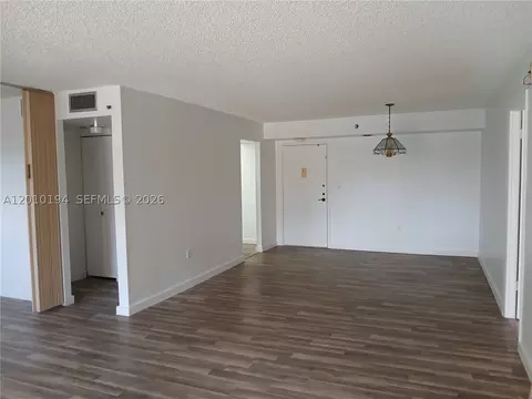 1300 Saint Charles Pl #222, Pembroke Pines, FL 33026