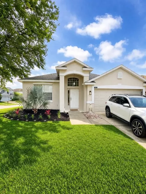 447 Higher Comb Dr, Davenport, FL 33897
