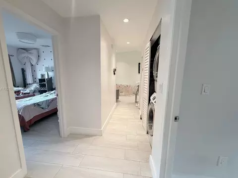 Other - 7560 NW 173rd Ln, Hialeah, FL 33015 photo 4 of 7