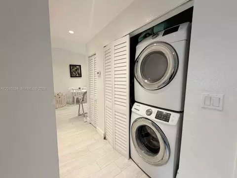 Other - 7560 NW 173rd Ln, Hialeah, FL 33015 photo 3 of 7