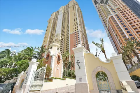 17875 Collins Ave #3605, Sunny Isles Beach, FL 33160