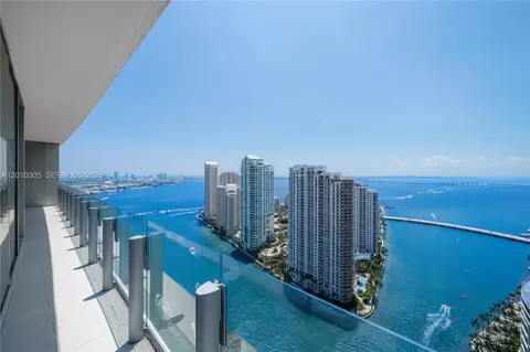 300 Biscayne Boulevard Way #3503C, Miami, FL 33131