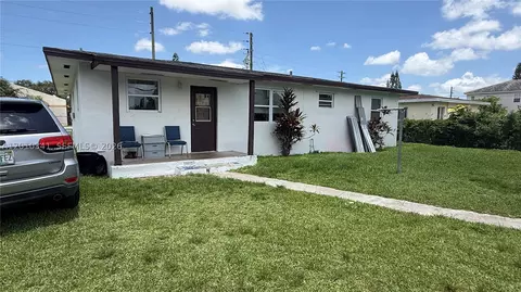 1334 NW 6th Ave, Florida City, FL 33034