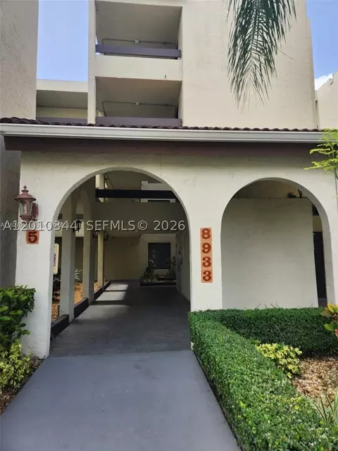 8933 SW 123rd Ct #108, Miami, FL 33186