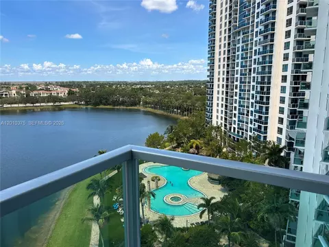 2681 N Flamingo Rd #1102S, Sunrise, FL 33323
