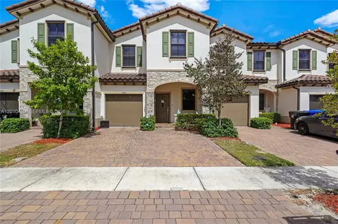 1434 SW 54th Ave, North Lauderdale, FL 33068