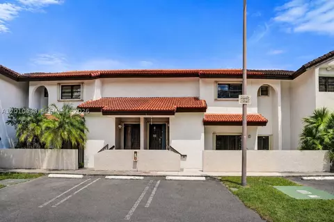 13501 SW 62nd St #101, Miami, FL 33183