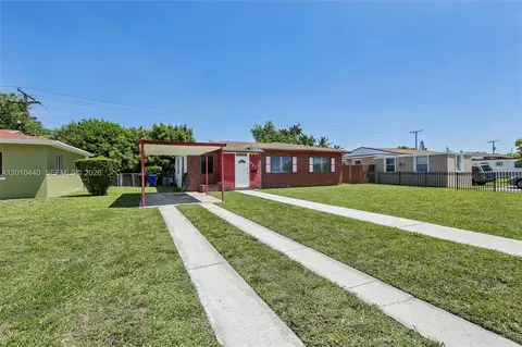 921 NE 159th St, North Miami Beach, FL 33162