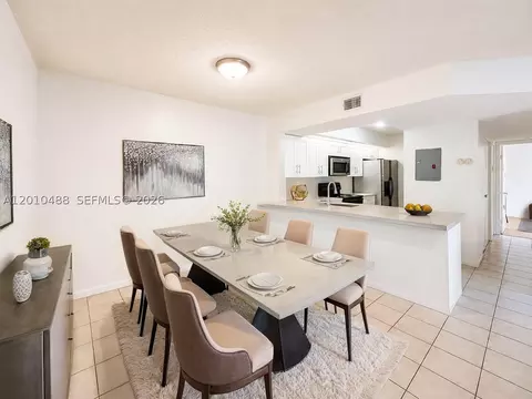 8640 SW 212th St #303, Cutler Bay, FL 33189