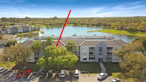 8640 SW 212th St #303, Cutler Bay, FL 33189