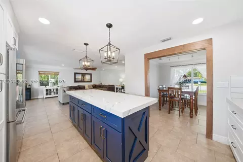 Kitchen - 9331 SW 104th Ct, Miami, FL 33176 photo 5 of 12