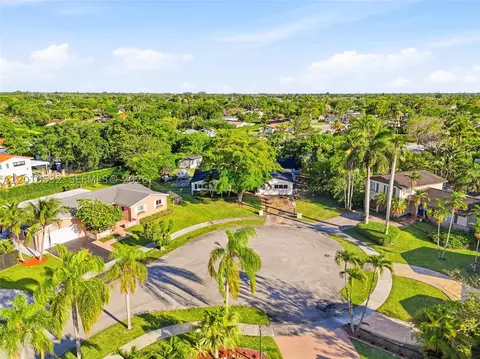 View/Area - 9331 SW 104th Ct, Miami, FL 33176 photo 1 of 12