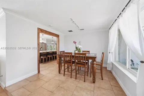 Dining - 9331 SW 104th Ct, Miami, FL 33176 photo 2 of 2