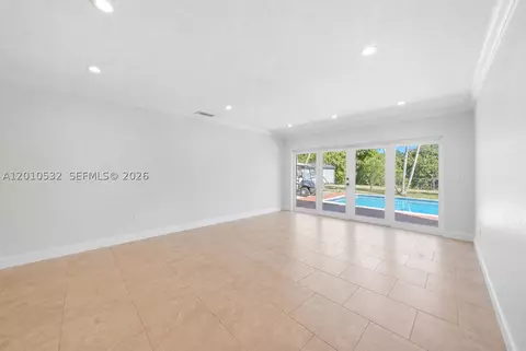 Living - 9331 SW 104th Ct, Miami, FL 33176 photo 6 of 8