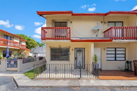 2331 W 66th Pl #201, Hialeah, FL 33016