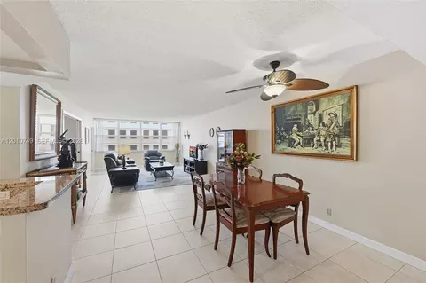 1160 N Federal Hwy #822, Fort Lauderdale, FL 33304