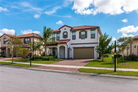 11170 NW 82nd Pl, Parkland, FL 33076