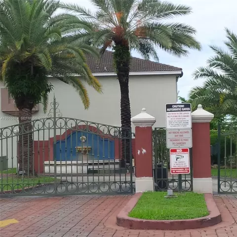 8346 NW 10th St #9F, Miami, FL 33126