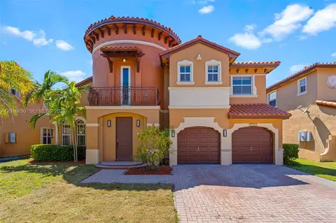2720 SW 156th Pl, Miami, FL 33185