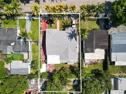 View/Area - 1735 SW 15th St, Miami, FL 33145 photo 4 of 5