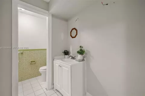 746 Overiver Dr, North Fort Myers, FL 33903