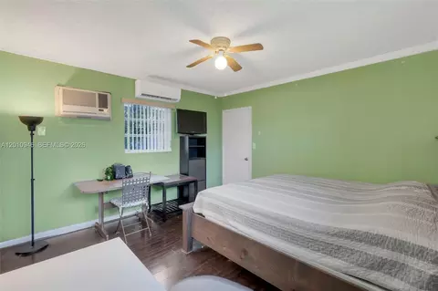 Bedroom - 167 W 34th St, Hialeah, FL 33012 photo 6 of 6